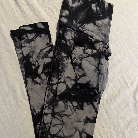 Shein - Small - Picture 2 of 5